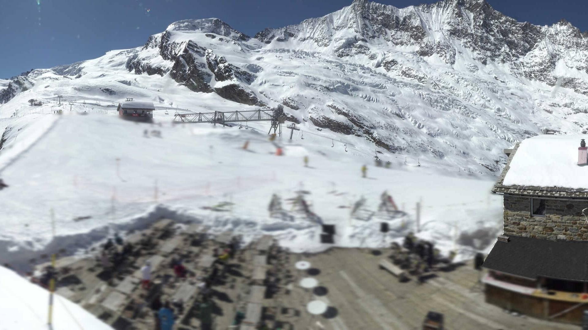 Archived image Webcam Saas Fee - Längfluh south