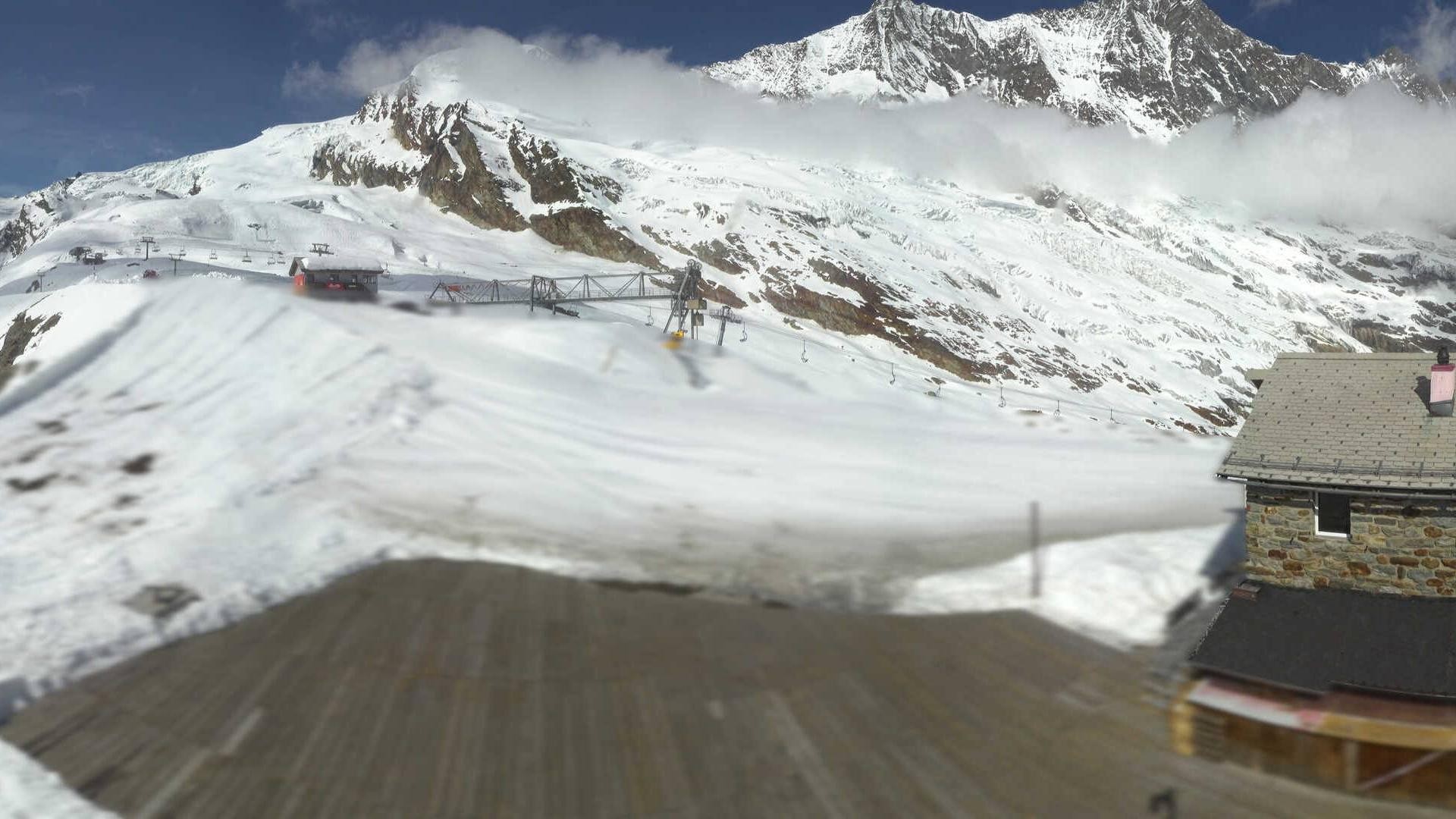 Archived image Webcam Saas Fee - Längfluh south