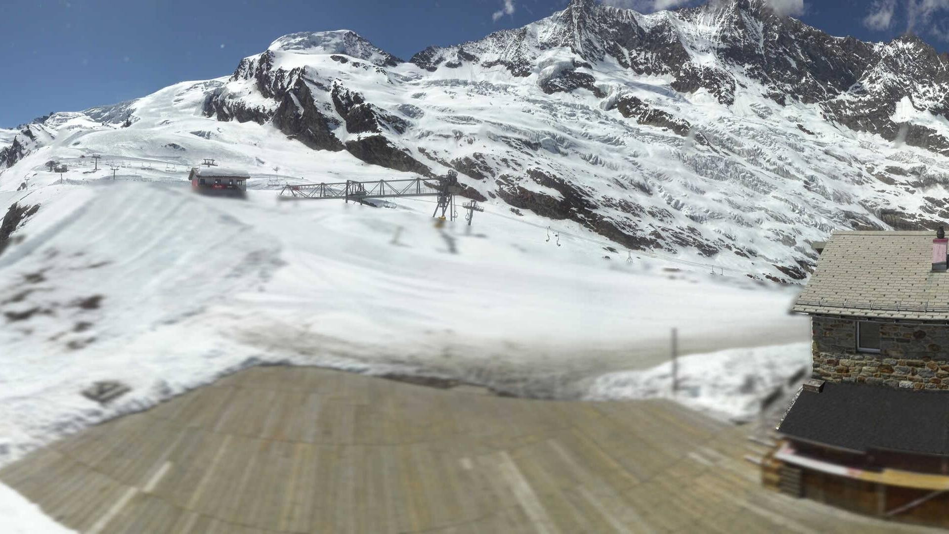 Archived image Webcam Saas Fee - Längfluh south