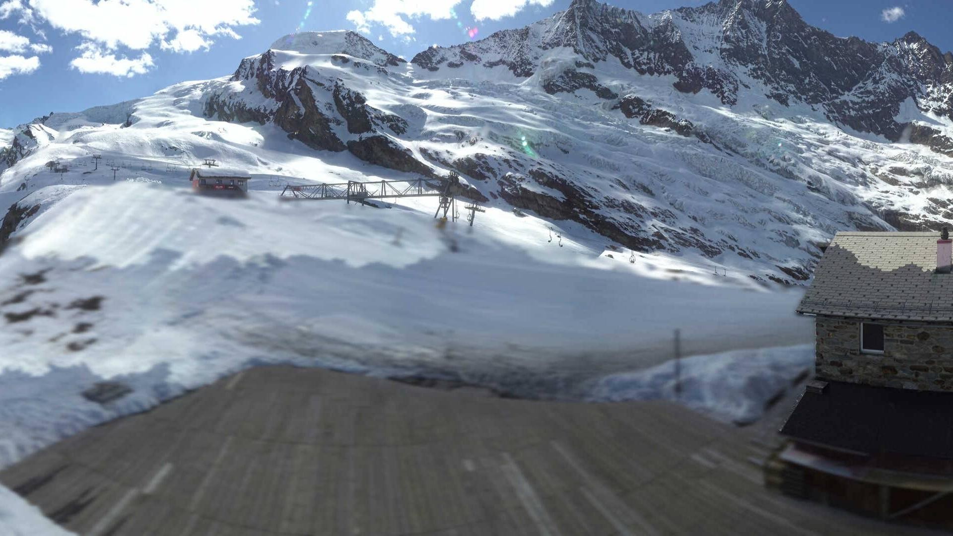 Archived image Webcam Saas Fee - Längfluh south