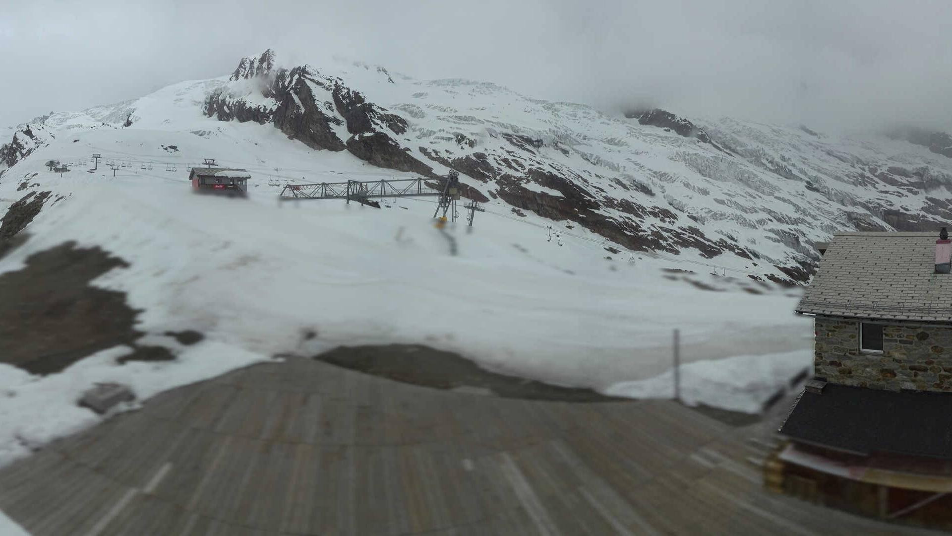 Archived image Webcam Saas Fee - Längfluh south