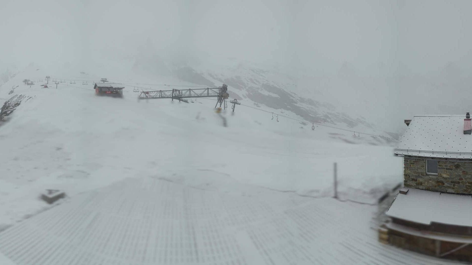 Archived image Webcam Saas Fee - Längfluh south