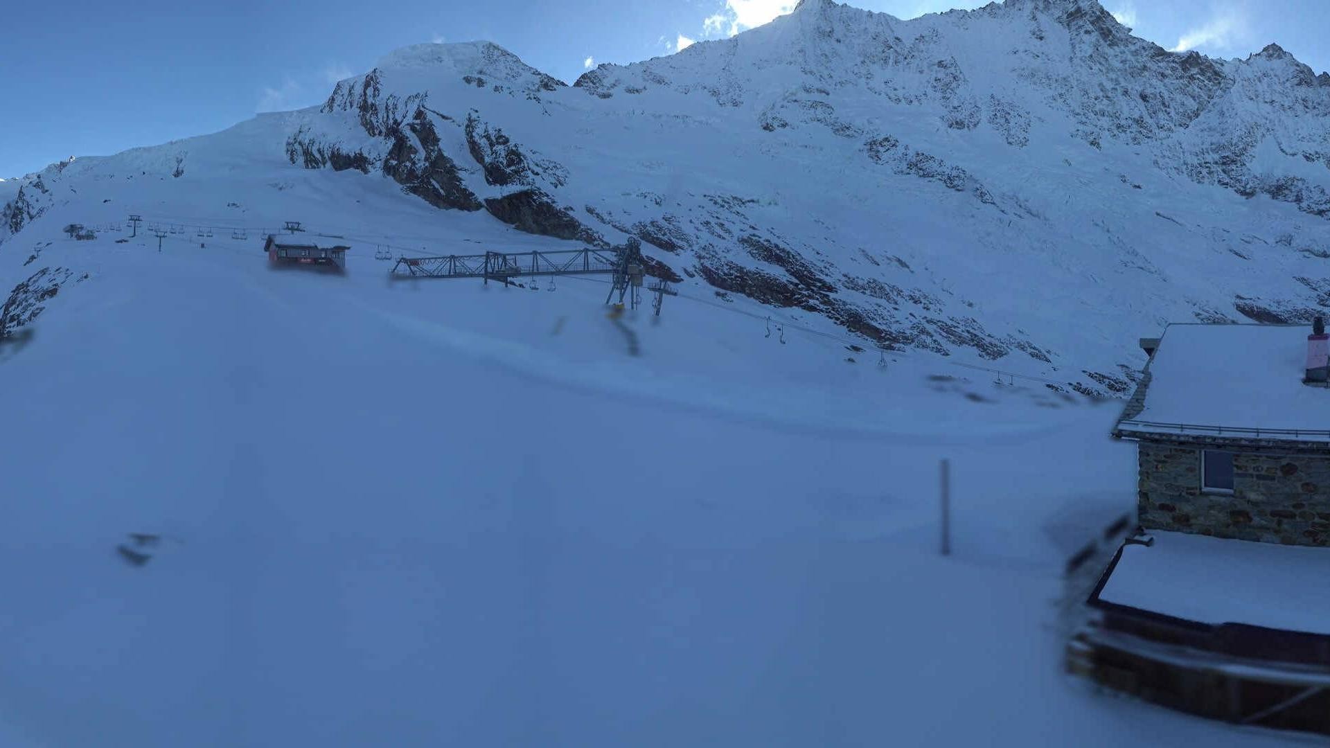 Archived image Webcam Saas Fee - Längfluh south