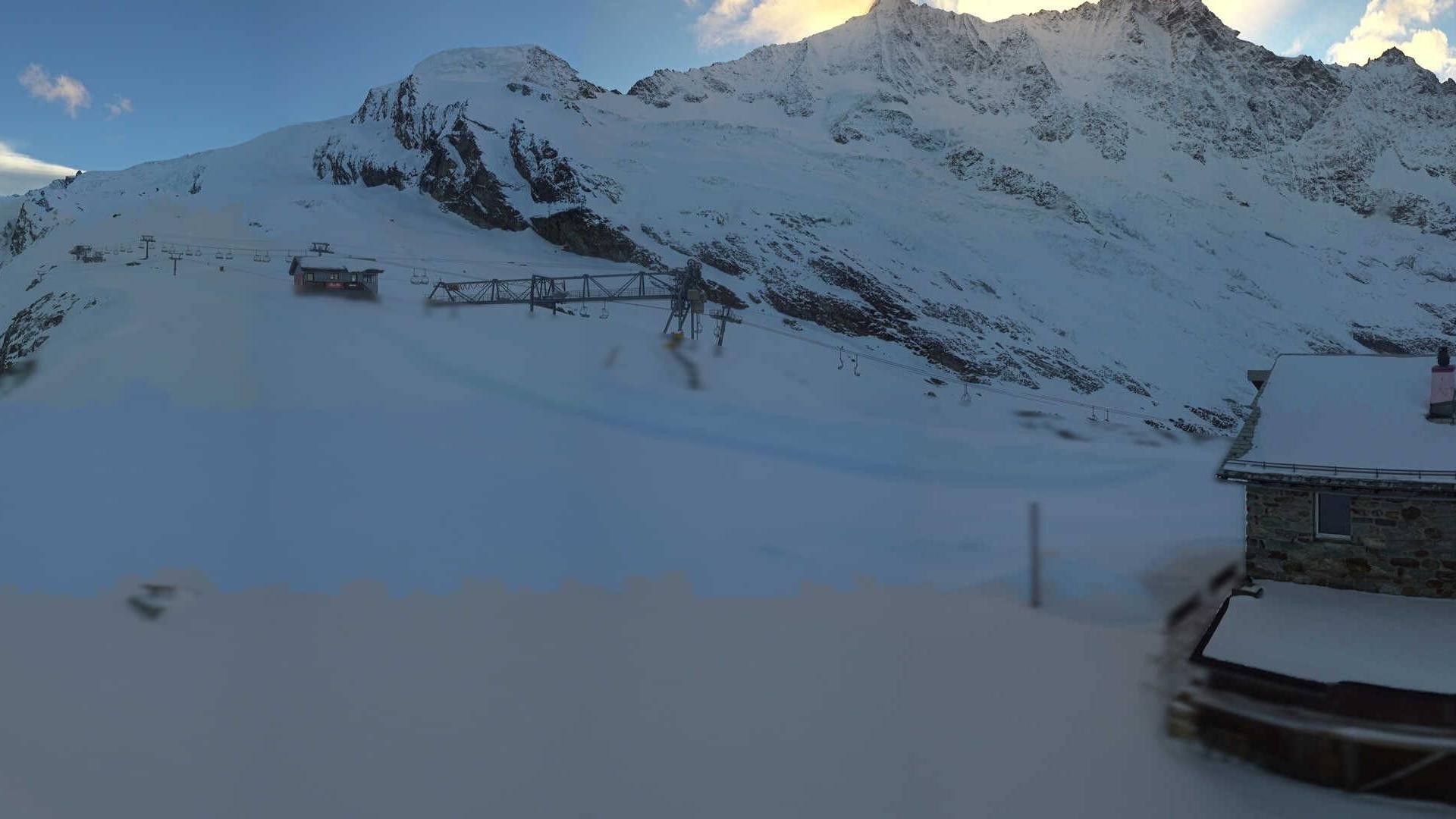 Archived image Webcam Saas Fee - Längfluh south