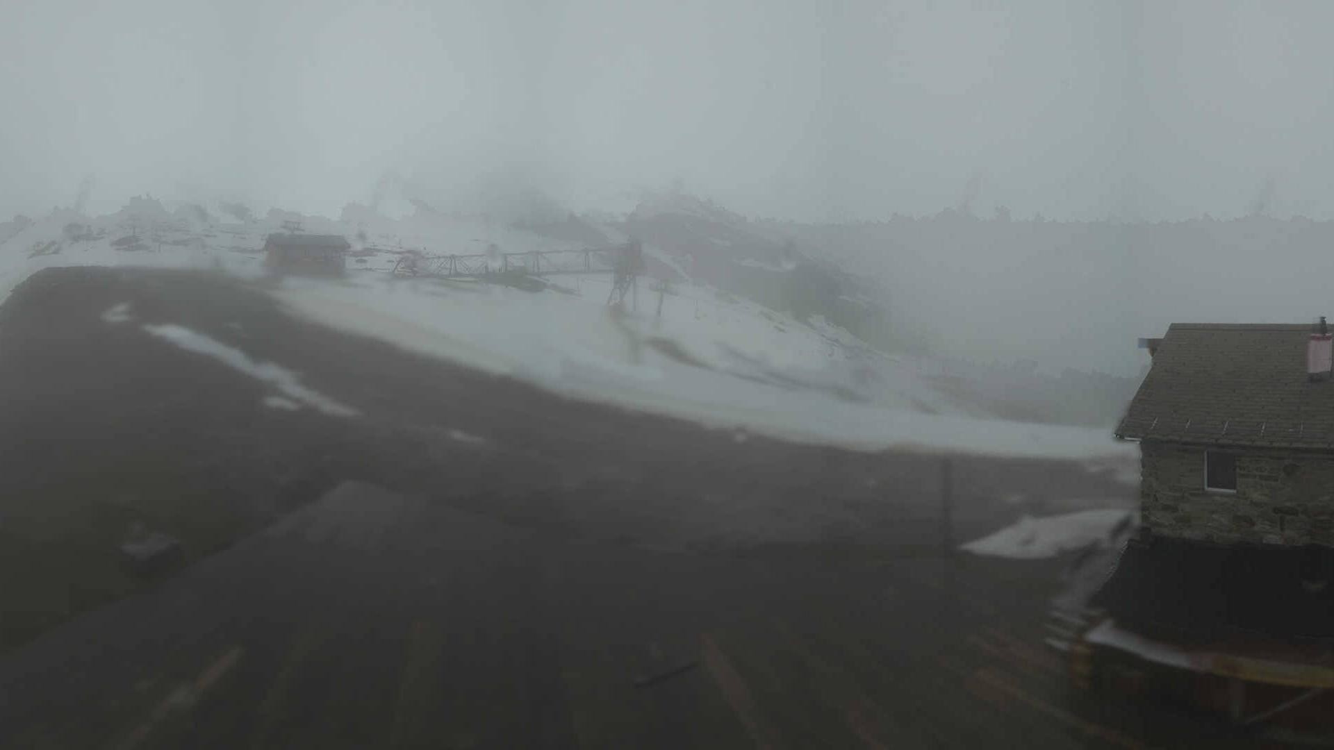 Archived image Webcam Saas Fee - Längfluh south