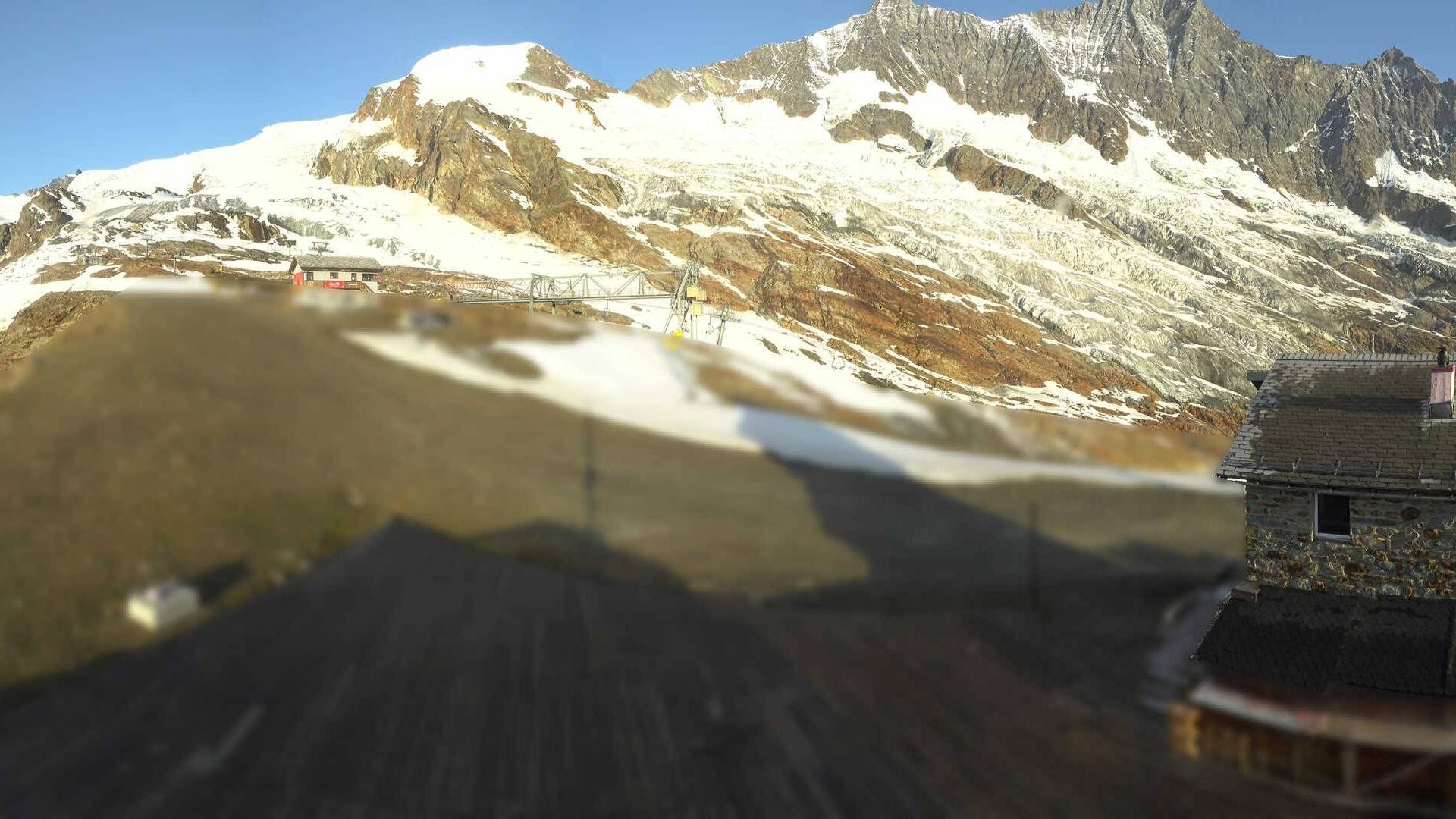 Archived image Webcam Saas Fee - Längfluh south
