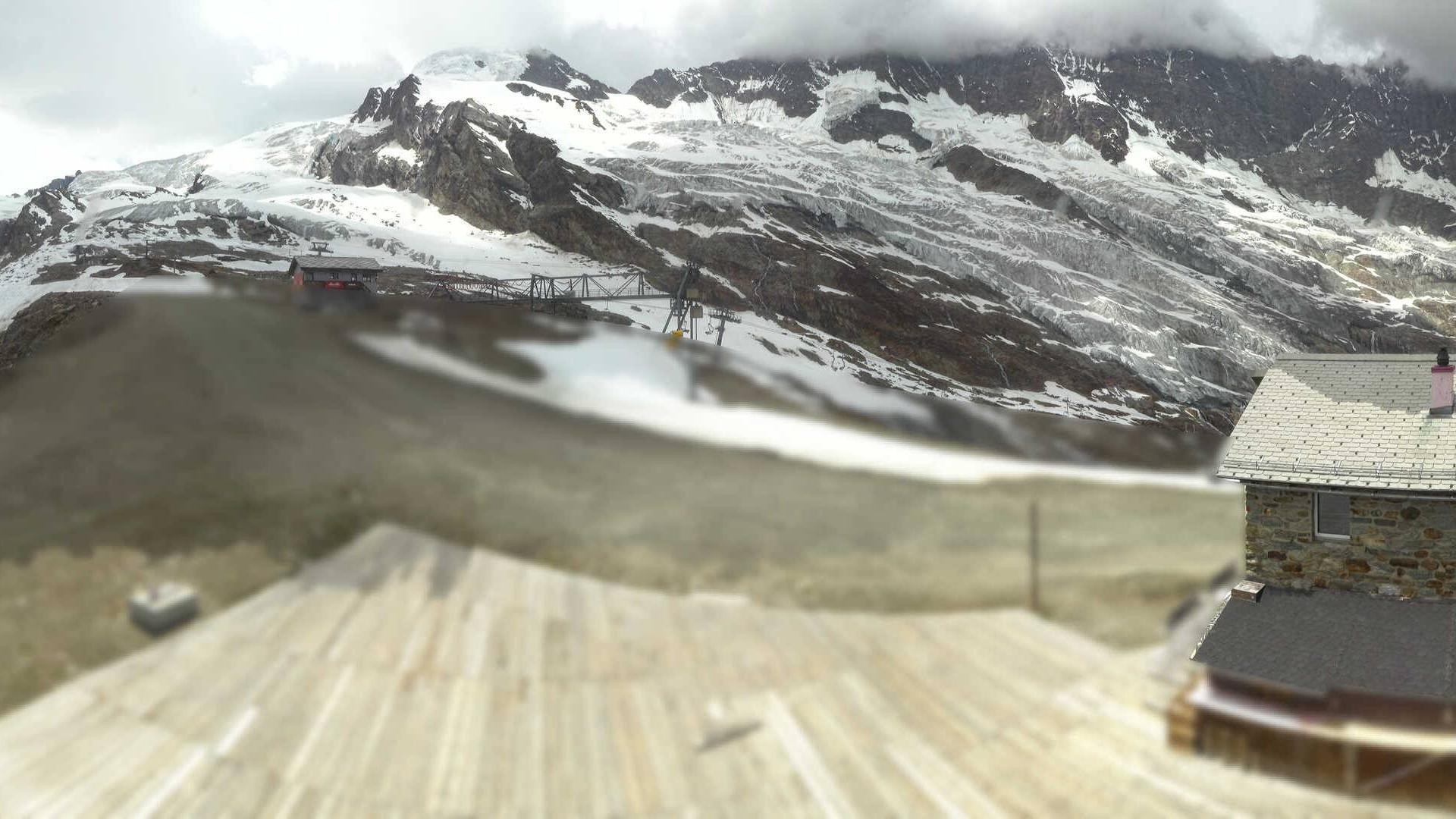 Archived image Webcam Saas Fee - Längfluh south