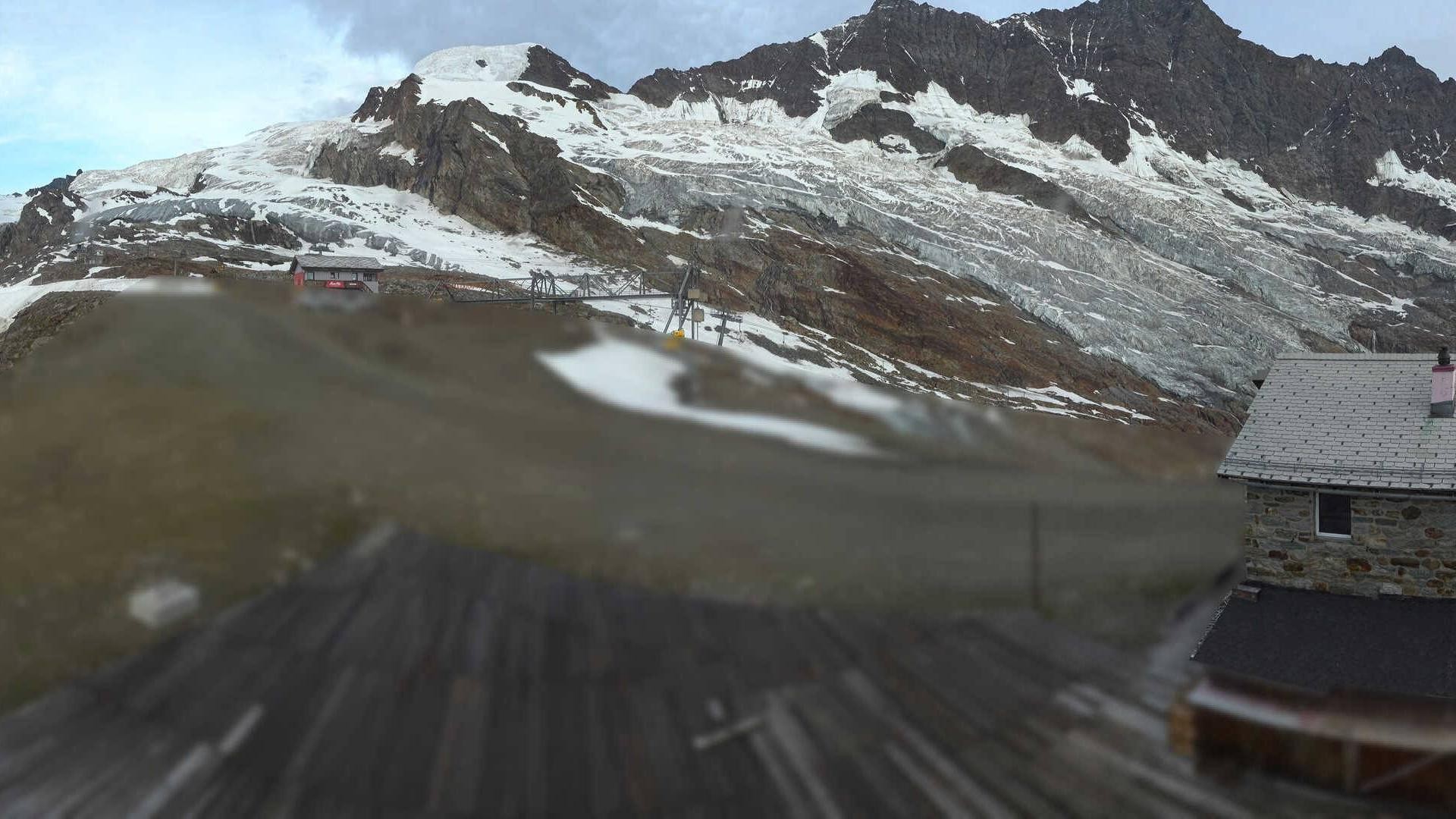 Archived image Webcam Saas Fee - Längfluh south
