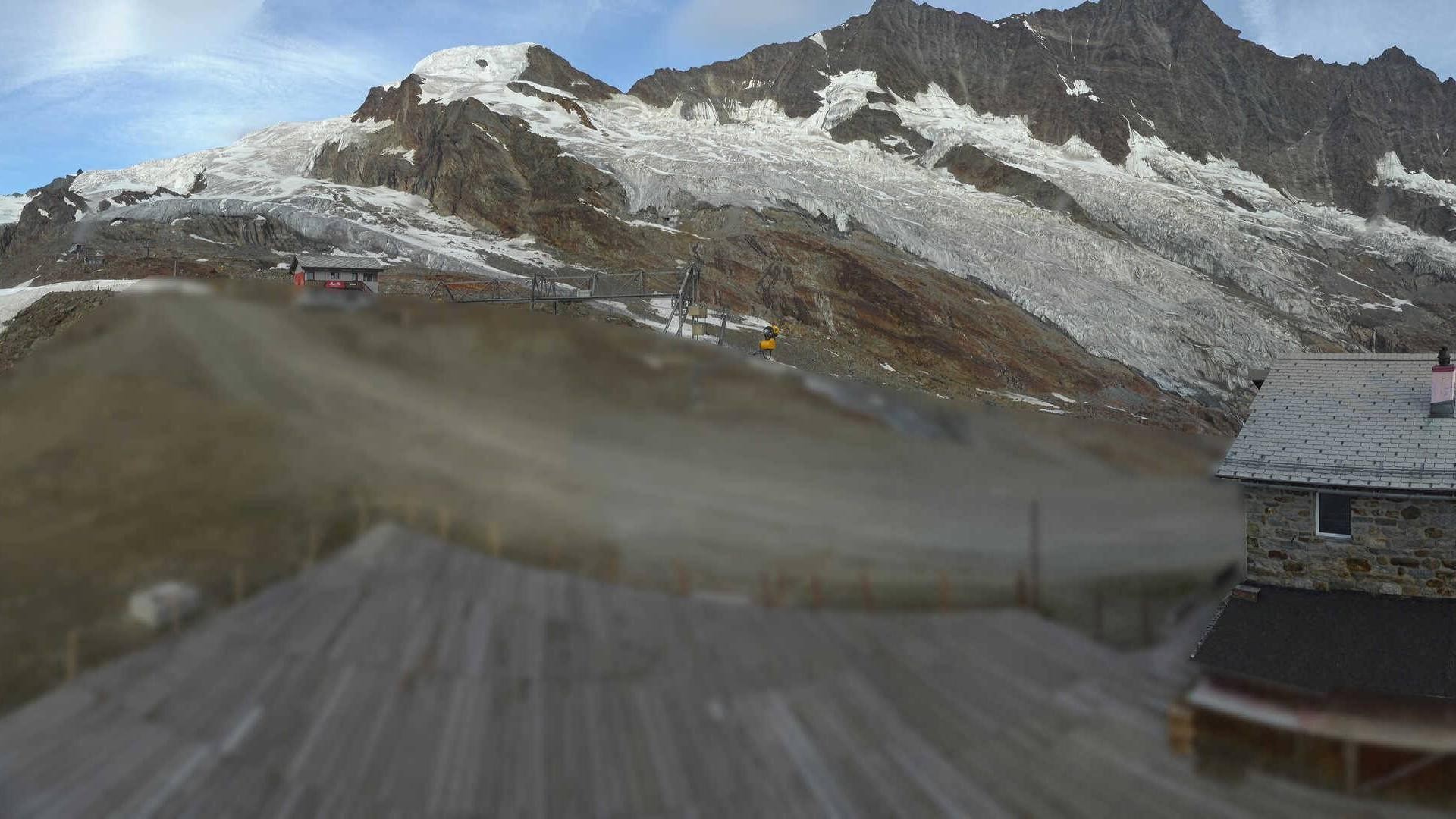 Archived image Webcam Saas Fee - Längfluh south