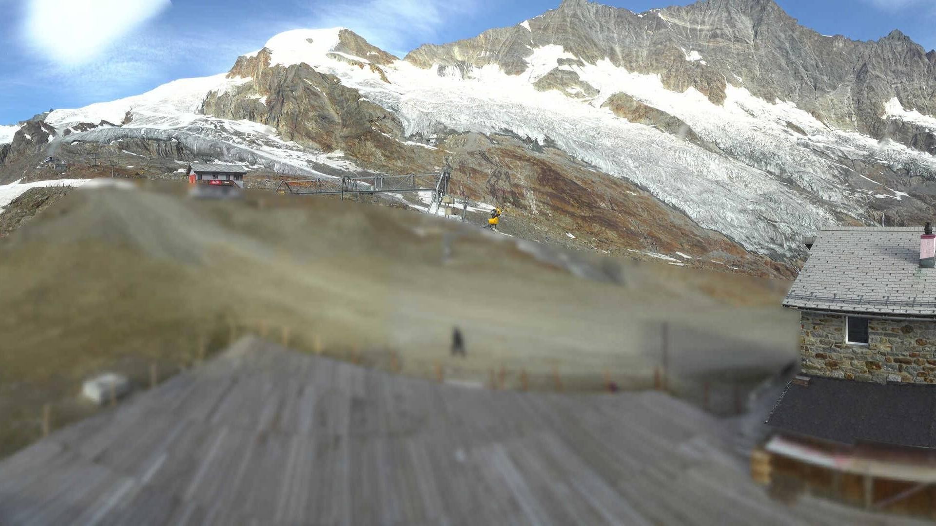Archived image Webcam Saas Fee - Längfluh south