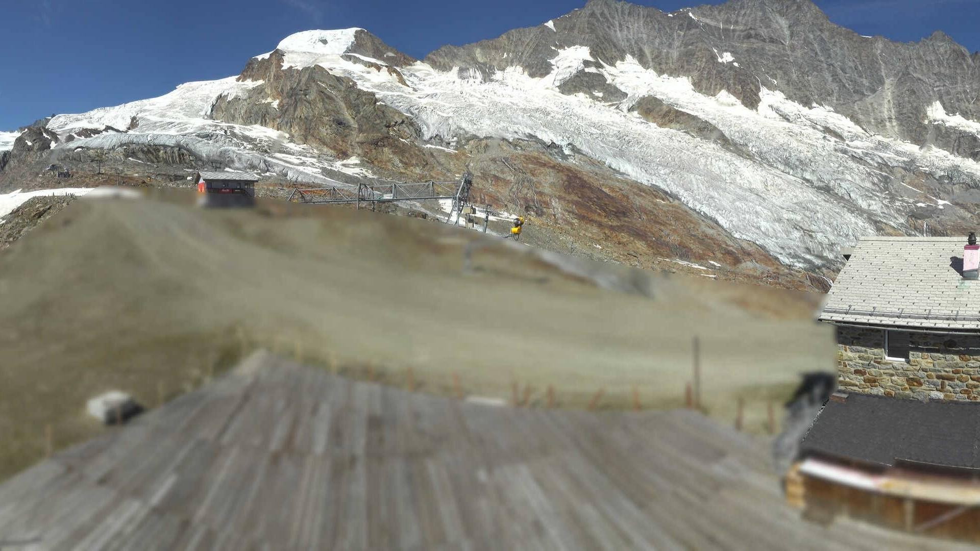 Archived image Webcam Saas Fee - Längfluh south