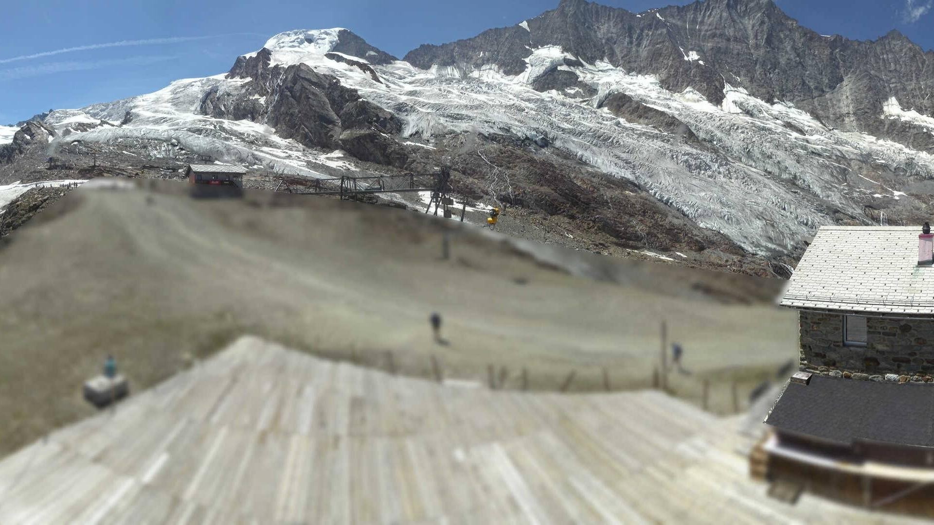 Archived image Webcam Saas Fee - Längfluh south