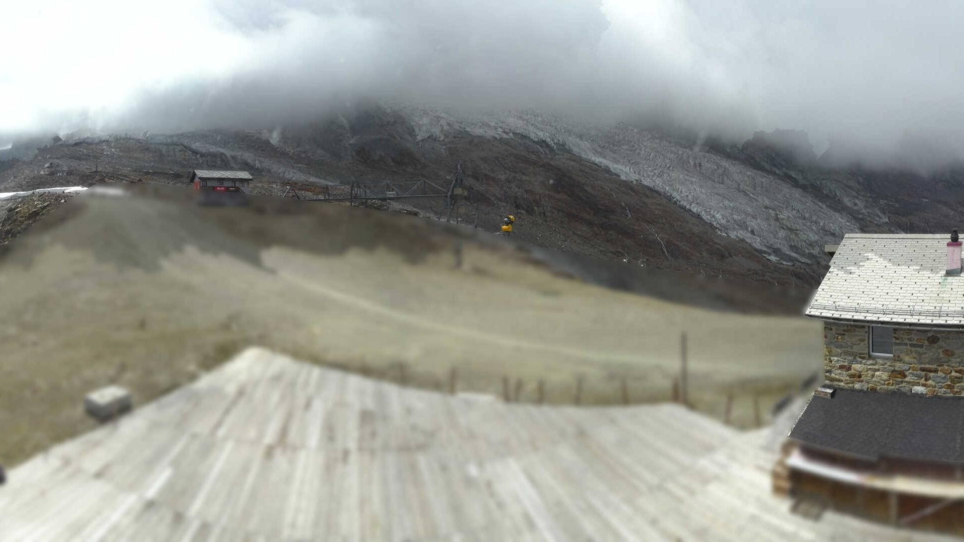 Archived image Webcam Saas Fee - Längfluh south