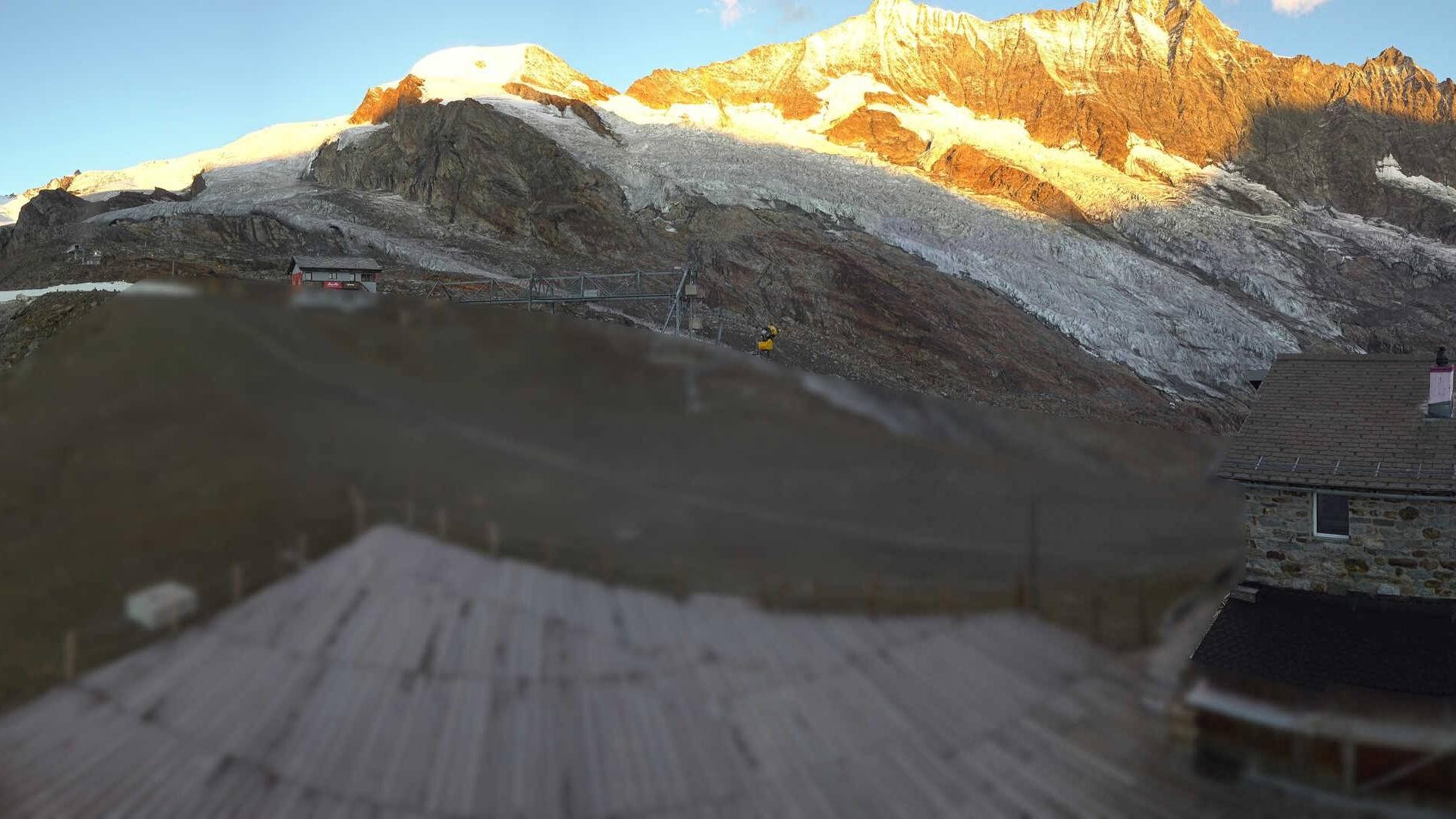 Archiv Foto Webcam Saas Fee - Längfluh Süd