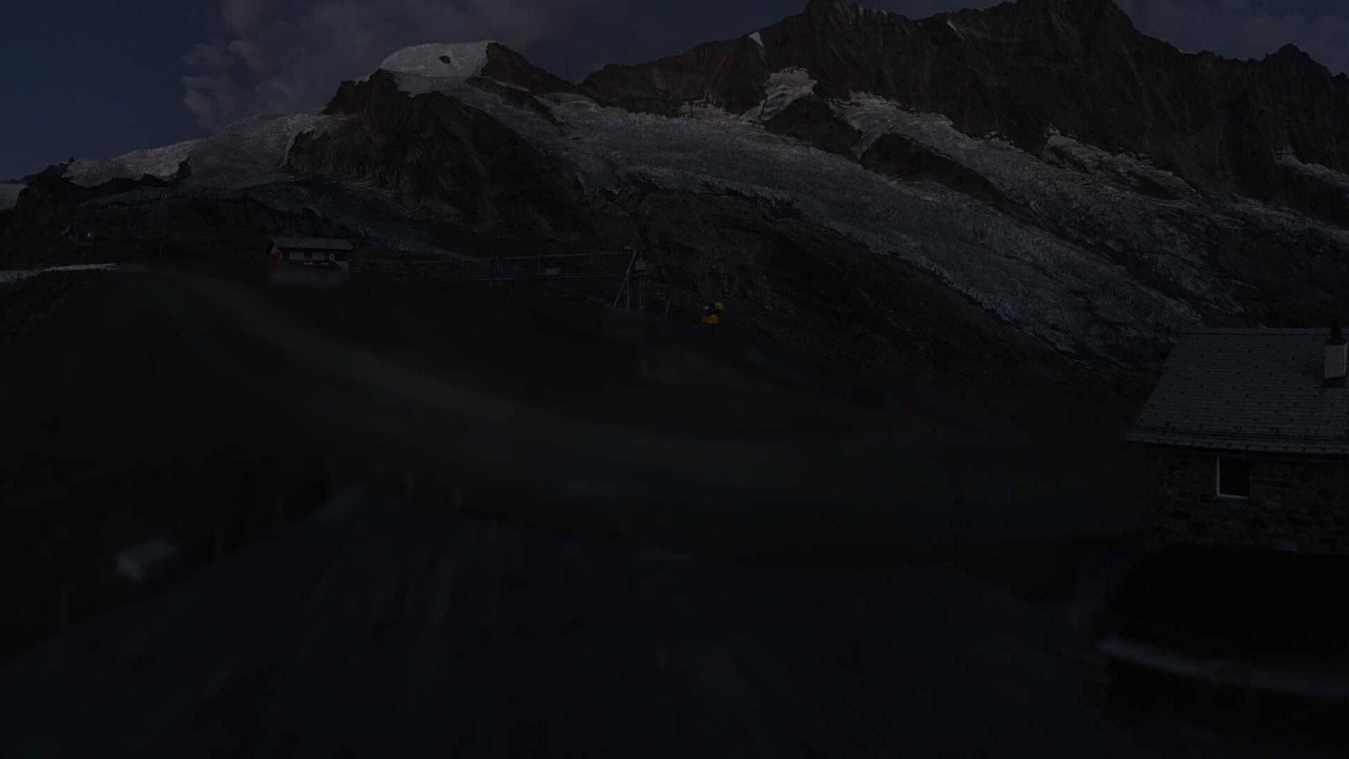 Archived image Webcam Saas Fee - Längfluh south