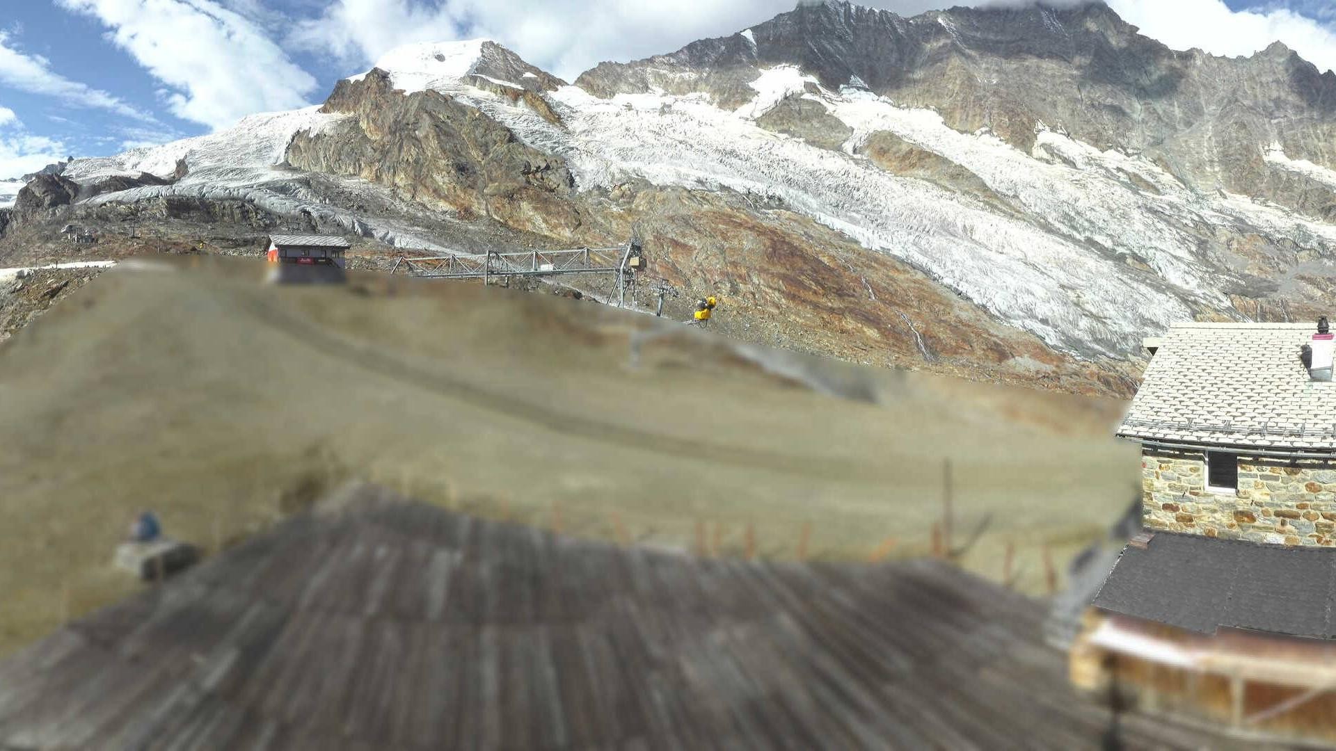 Archived image Webcam Saas Fee - Längfluh south