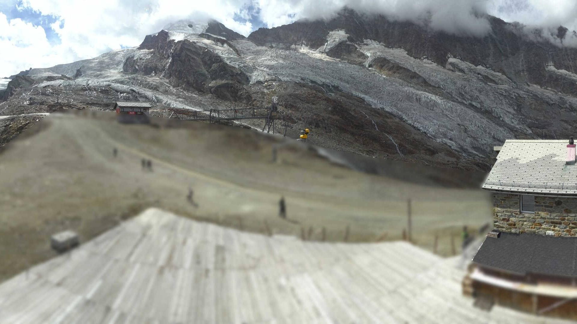 Archived image Webcam Saas Fee - Längfluh south