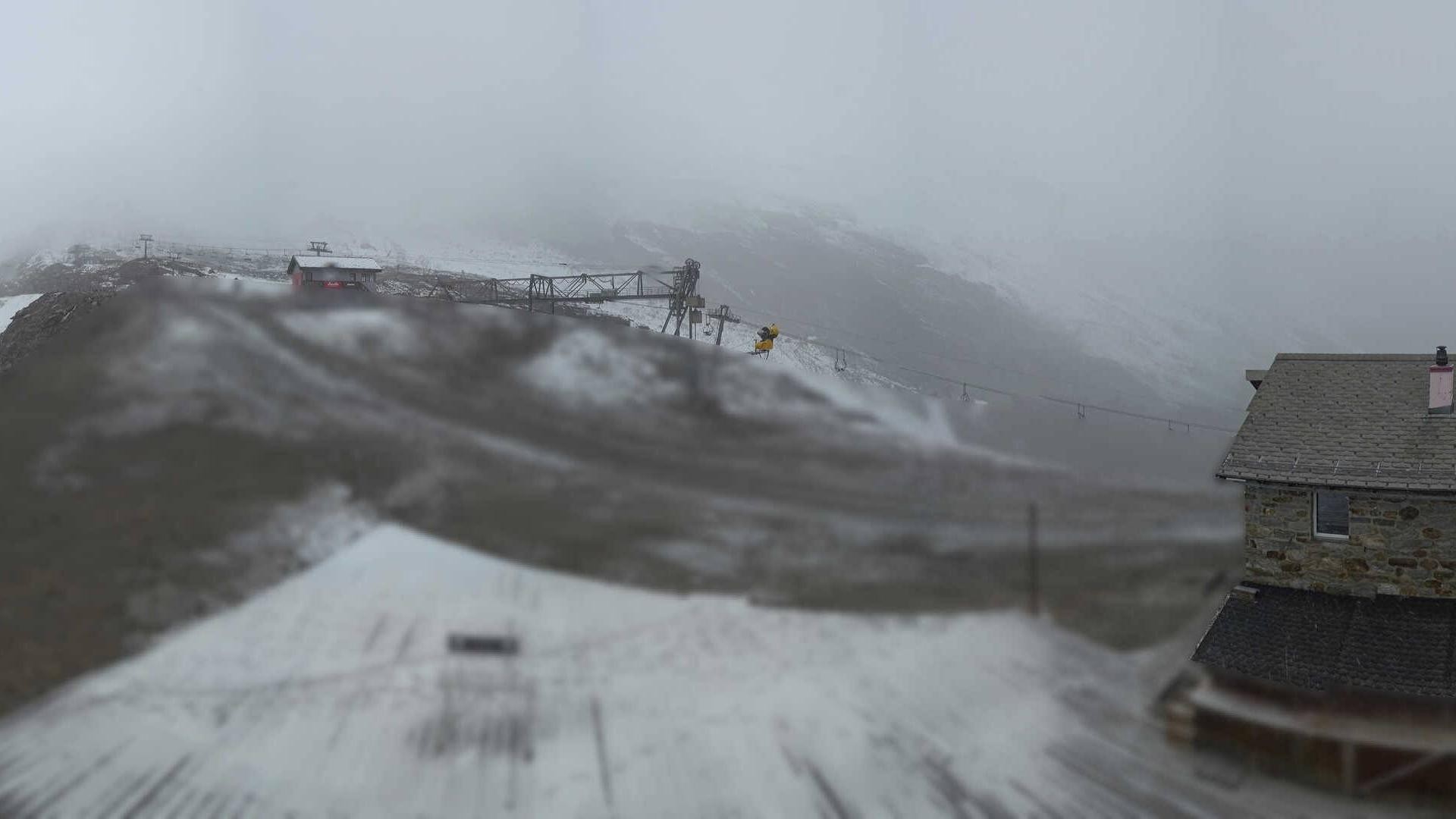 Archived image Webcam Saas Fee - Längfluh south