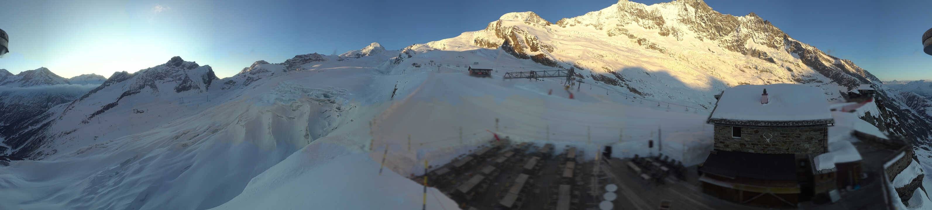 Archived image Webcam Saas Fee - Glacier