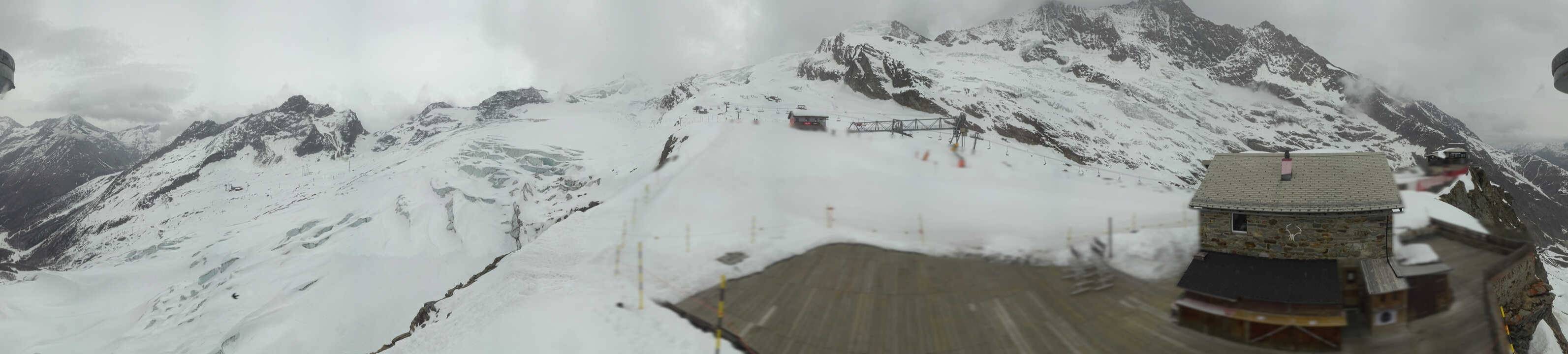Archived image Webcam Saas Fee - Glacier