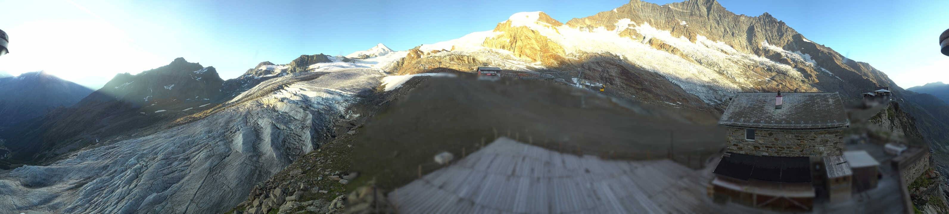 Archived image Webcam Saas Fee - Glacier
