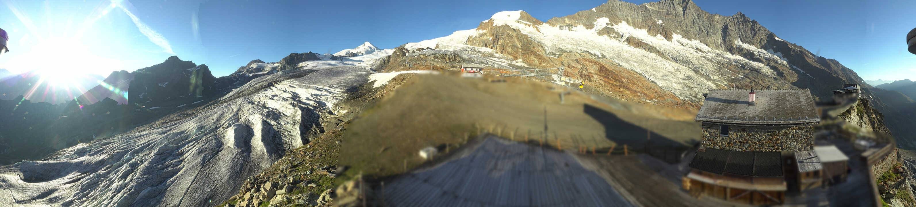 Archived image Webcam Saas Fee - Glacier