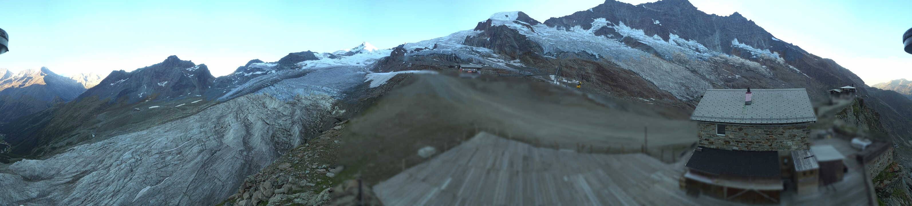 Archived image Webcam Saas Fee - Glacier