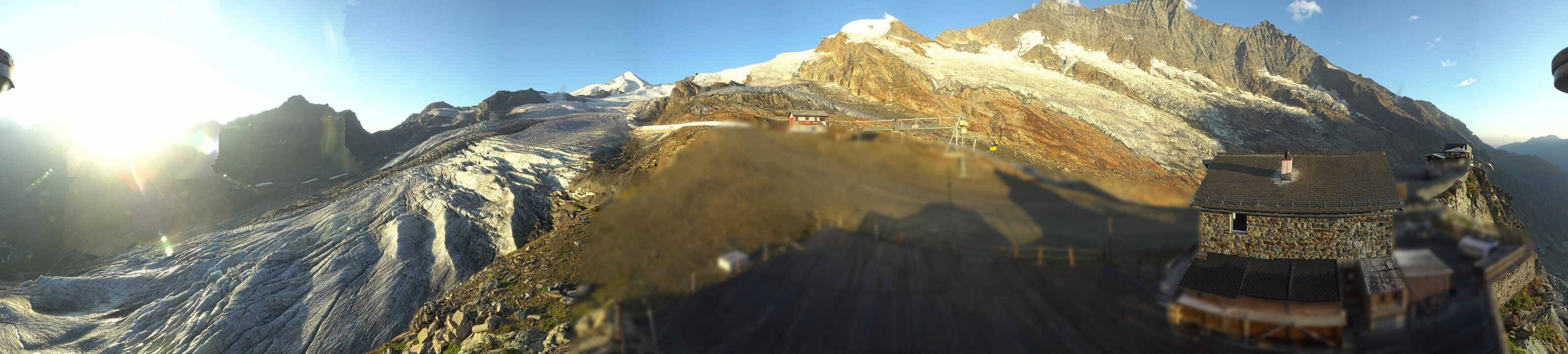 Archived image Webcam Saas Fee - Glacier