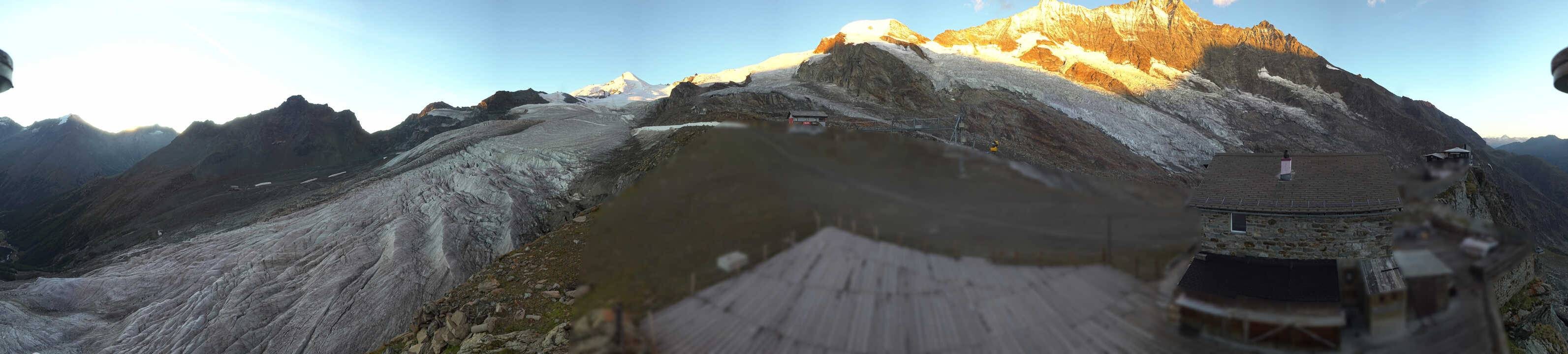 Archived image Webcam Saas Fee - Glacier