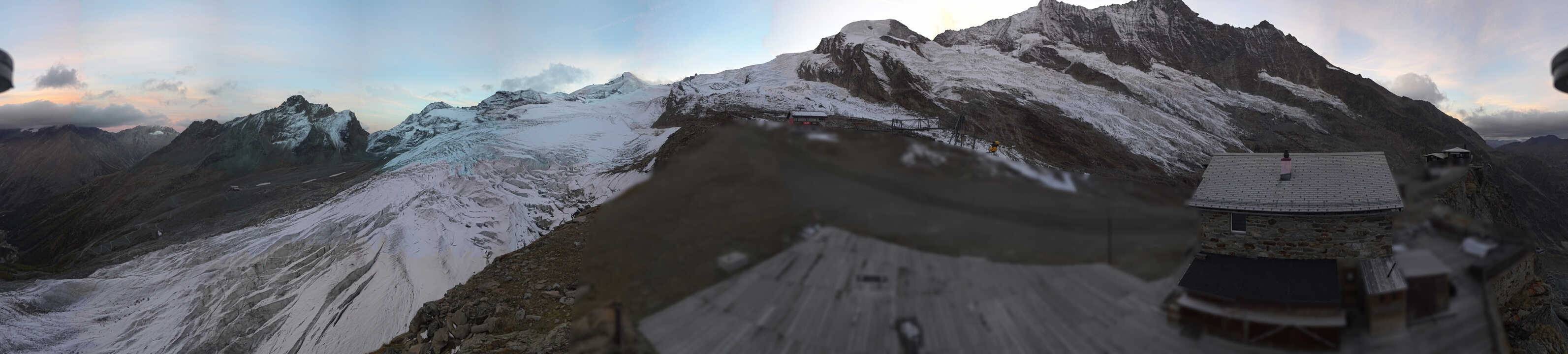 Archived image Webcam Saas Fee - Glacier