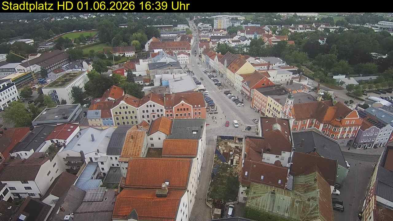 Archived image Webcam Town Square in Eggenfelden