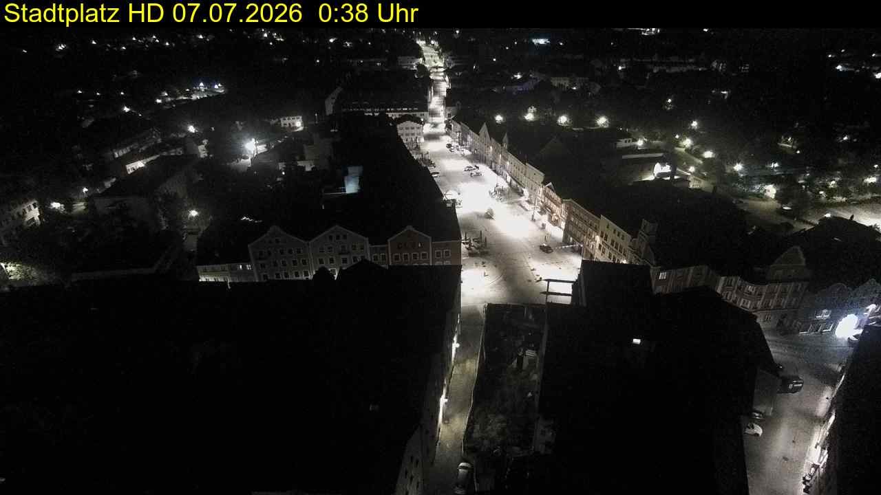 Archived image Webcam Town Square in Eggenfelden