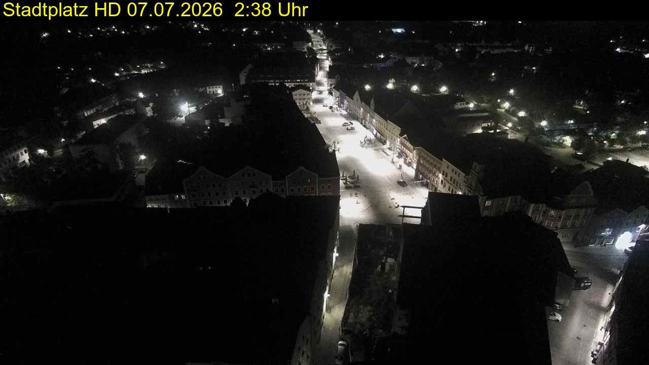 Archived image Webcam Town Square in Eggenfelden