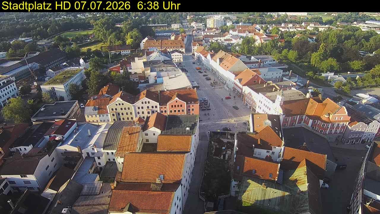Archived image Webcam Town Square in Eggenfelden