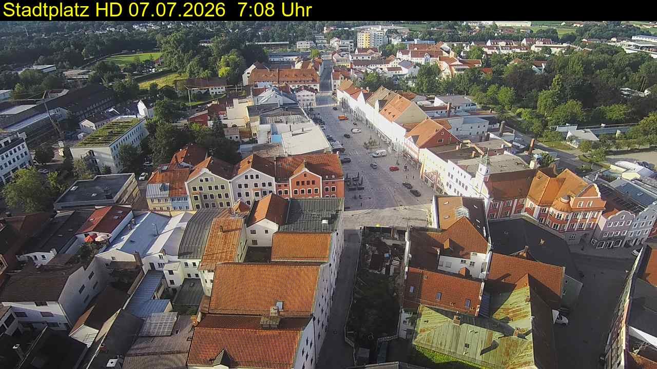 Archived image Webcam Town Square in Eggenfelden