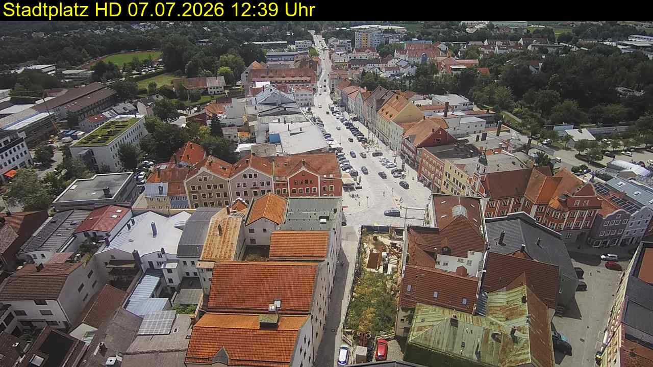 Archived image Webcam Town Square in Eggenfelden
