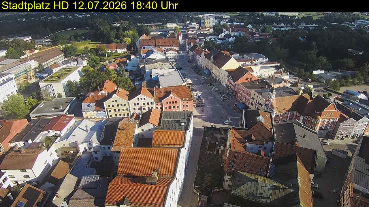 Archived image Webcam Town Square in Eggenfelden