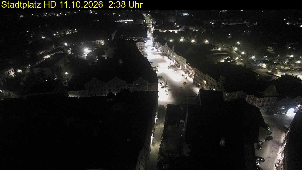 Archived image Webcam Town Square in Eggenfelden