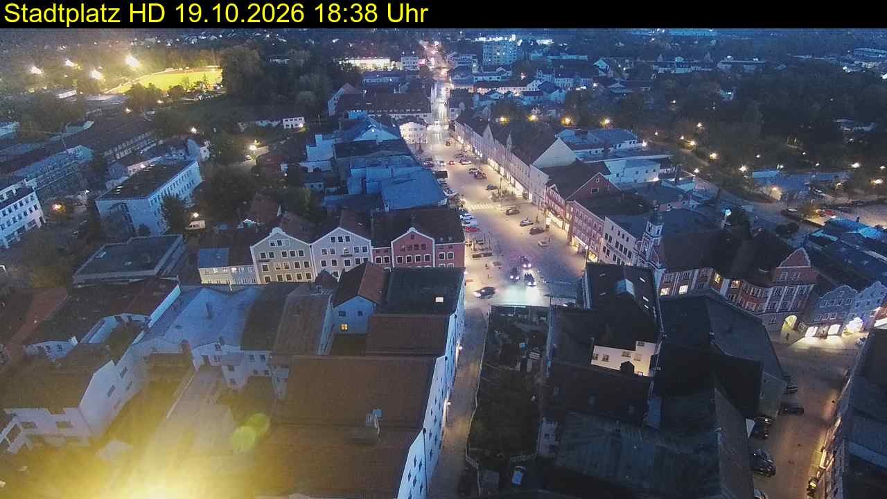 Archived image Webcam Town Square in Eggenfelden