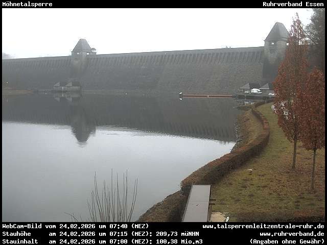Archiv Foto Webcam Möhnetalsperre: Blick auf Staumauer