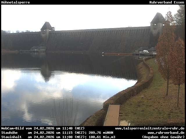 Archiv Foto Webcam Möhnetalsperre: Blick auf Staumauer