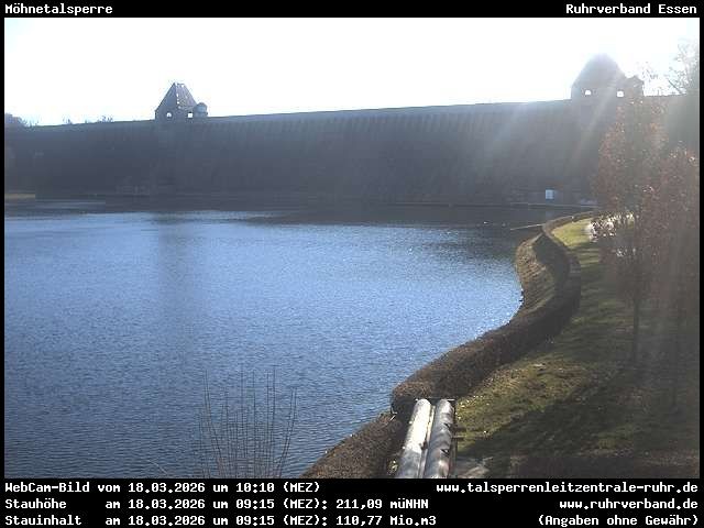 Archiv Foto Webcam Möhnetalsperre: Blick auf Staumauer