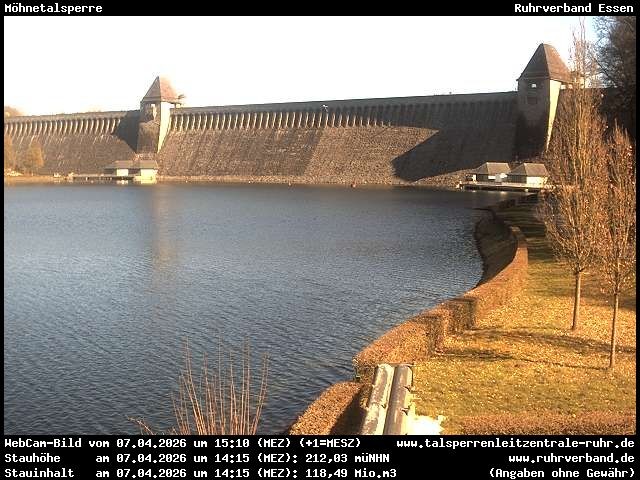 Archiv Foto Webcam Möhnetalsperre: Blick auf Staumauer