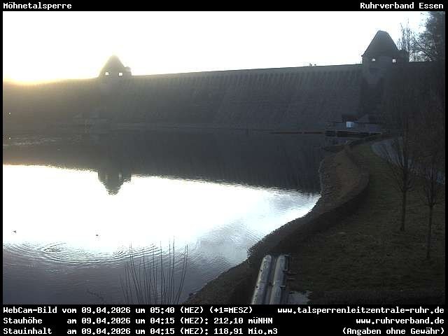 Archiv Foto Webcam Möhnetalsperre: Blick auf Staumauer