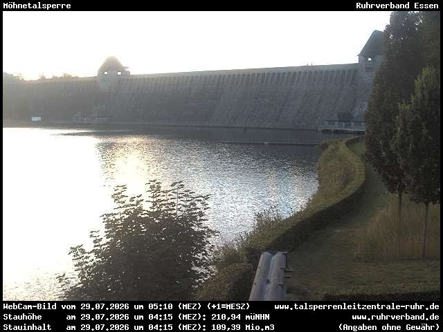 Archiv Foto Webcam Möhnetalsperre: Blick auf Staumauer