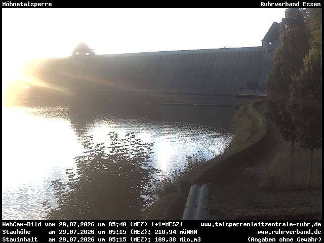 Archiv Foto Webcam Möhnetalsperre: Blick auf Staumauer