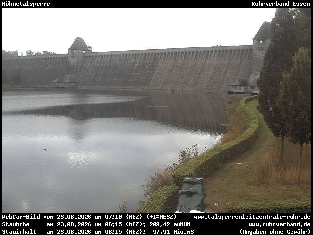 Archiv Foto Webcam Möhnetalsperre: Blick auf Staumauer