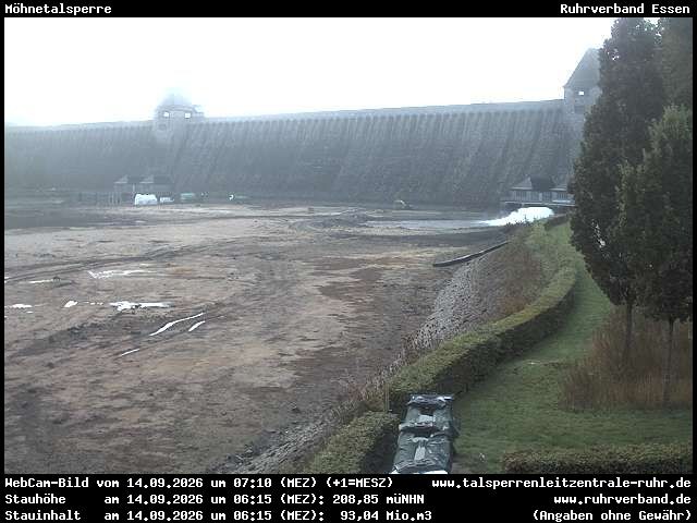 Archiv Foto Webcam Möhnetalsperre: Blick auf Staumauer