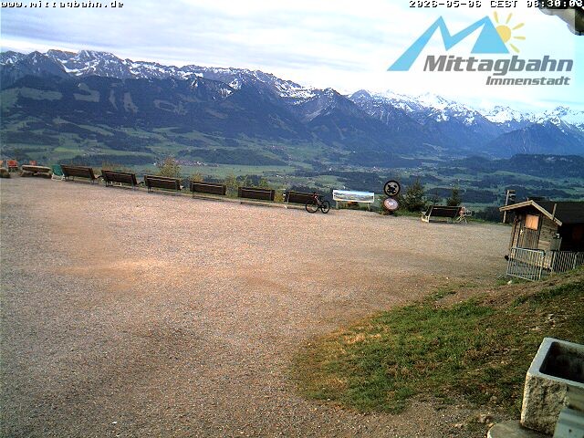 Archiv Foto Webcam Mittaggipfel - Blick nach Süden