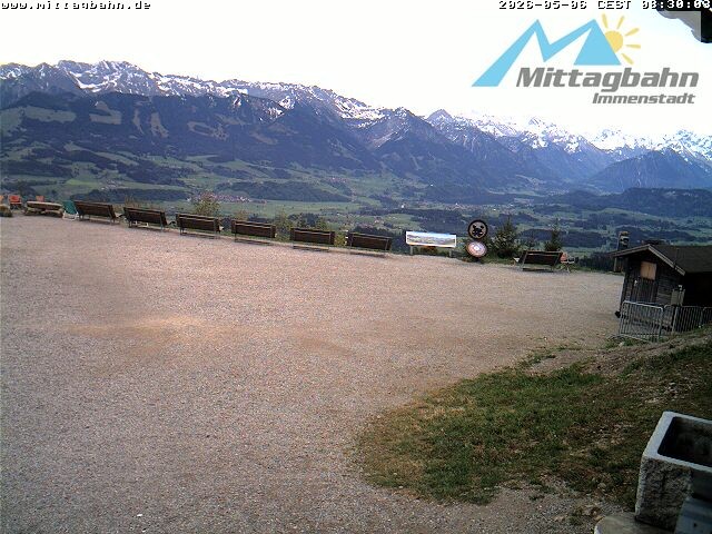 Archiv Foto Webcam Mittaggipfel - Blick nach Süden